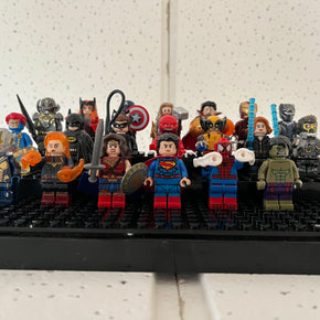 Display Box 6 - Special Marvel/DC Heroes
